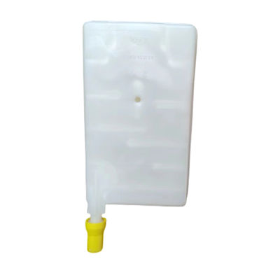 Auto 3008 Brake Oil Pot Brake Fluid Tank Above Quadrate for Peugeot Citroen 3008 DS5 OE 4635C3 9680907780