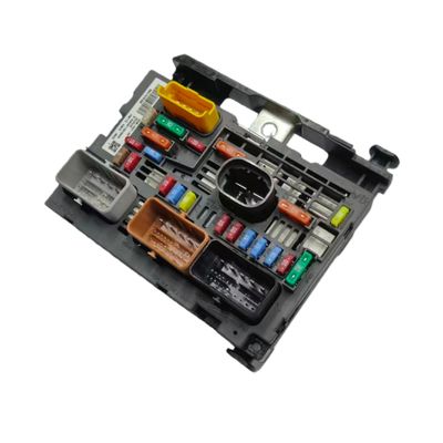 OEM 9807028580 9809742780 Brand New Engine Fuse Box with 12 Months Warranty for Peugeot 3008 407 RCZ Citroen C5 C6